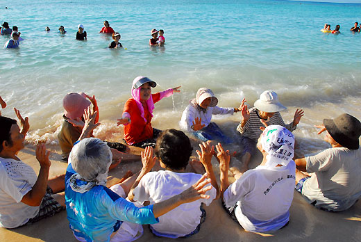 hte20080903-1.jpg
