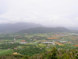 バンナ岳から見た嵩田地区